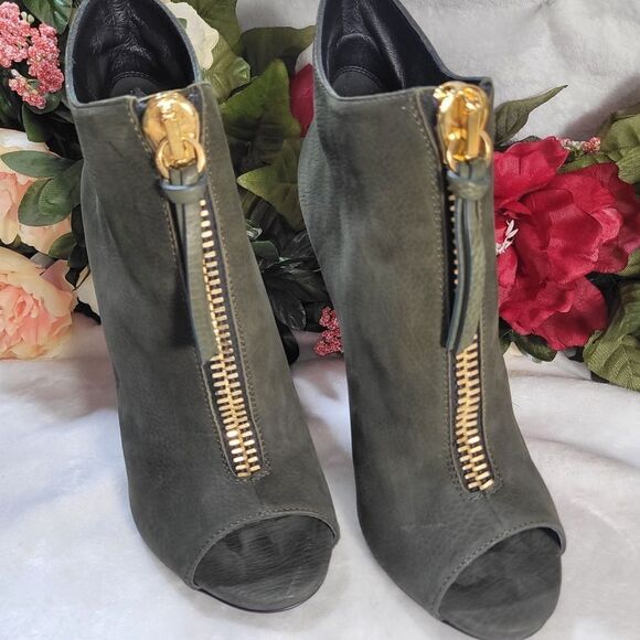 NIB Giuseppe Zanotti Army Green Peep Toe Bootie - Picture 6 of 12